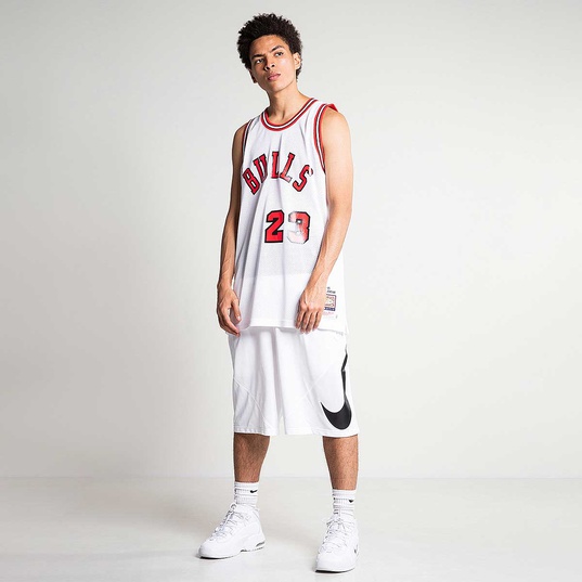 Authentic Nike Michael Jordan 23 Chicago Bulls Basketball Jersey