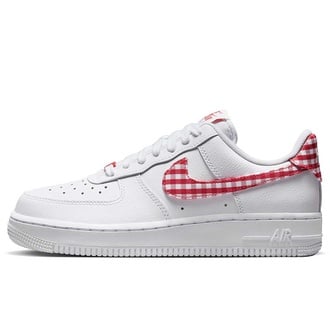nike WMNS AIR FORCE 1 07 ESSENTIAL PICKNICK WHITE MYSTIC RED 1