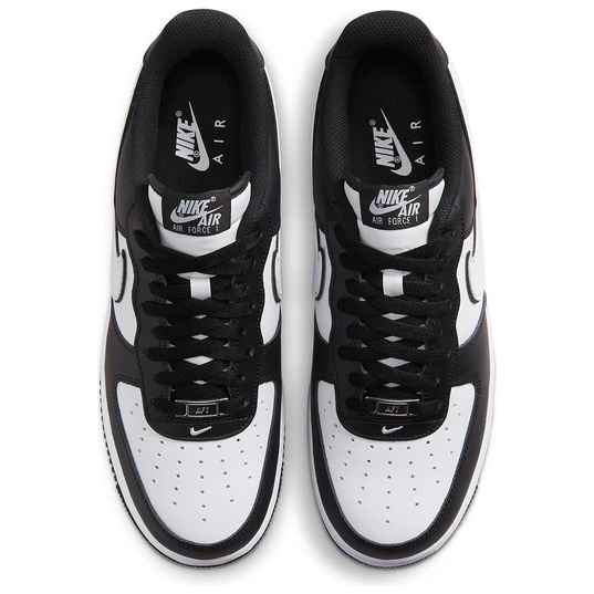 🏀 Get the Nike Air Force 1 07 in black&white | KICKZ
