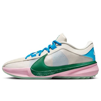 nike running shoes coral
