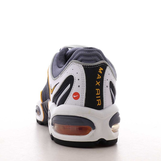 AIR MAX TAILWIND IV  large image number 4