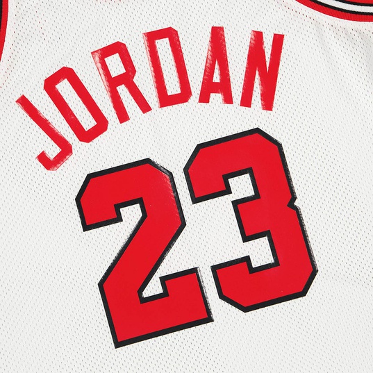 NBA Authentic Jersey CHICAGO BULLS 1991-92 - MICHAEL Jordan  large numero dellimmagine {1}