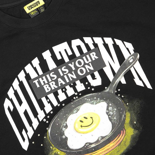 Smiley Brain On Fried T-Shirt  large image number 4