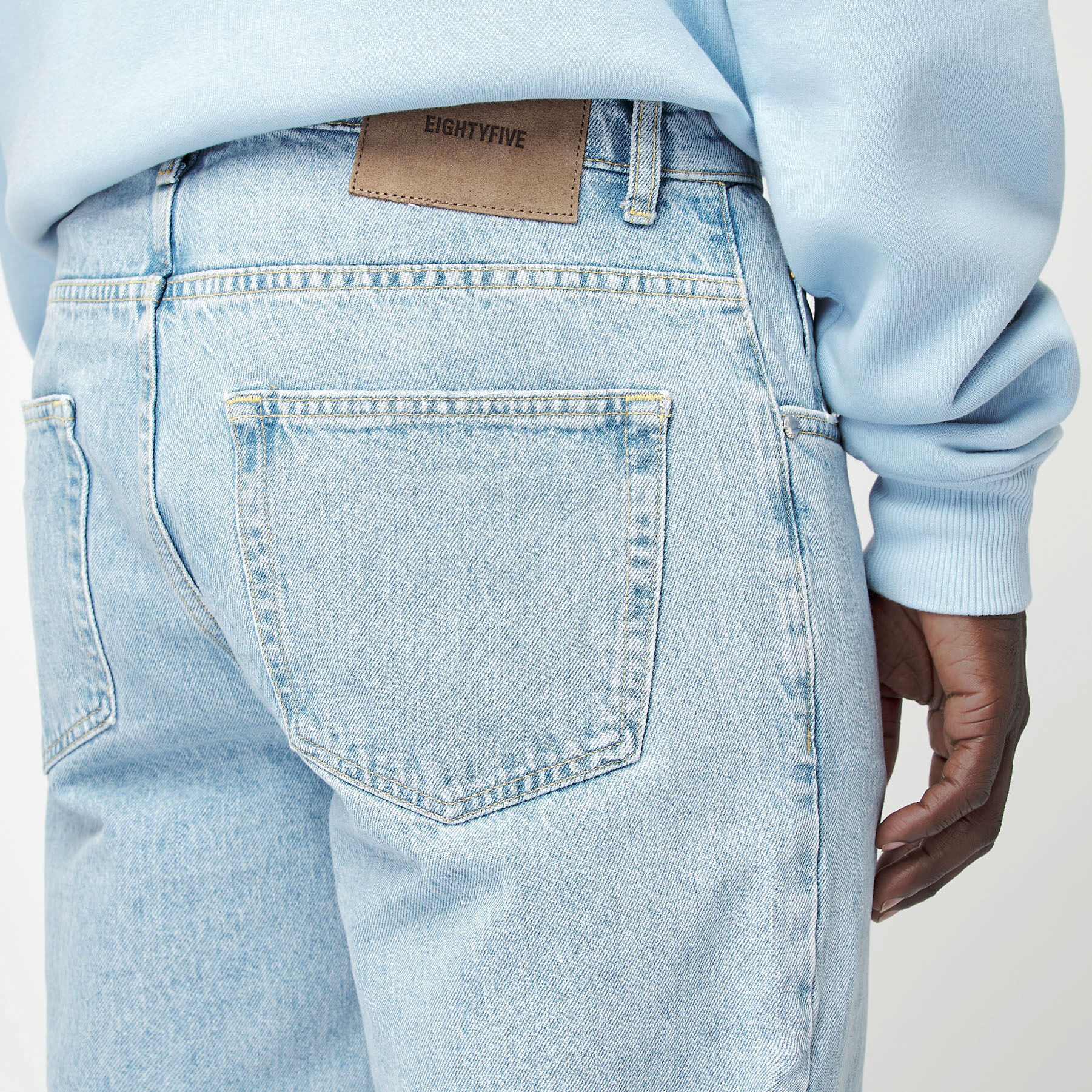 Get the EightyFive Distressed Jeans! | KICKZ