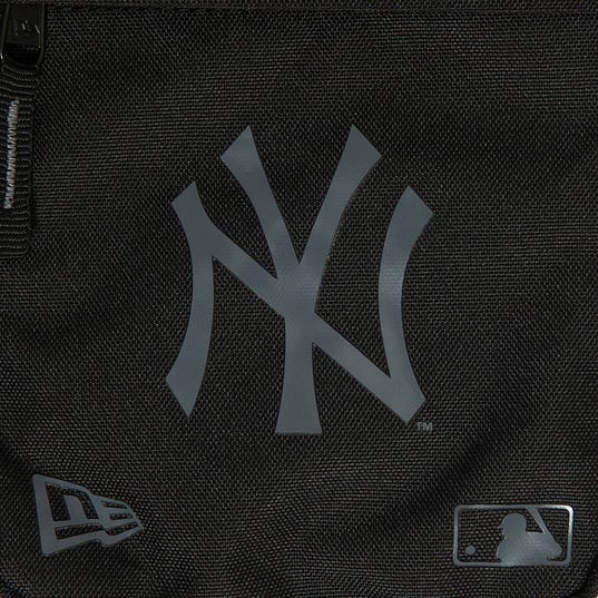 MLB NEW YORK YANKEES SIDE BAG  large image number 3