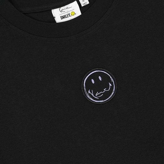 Small Signature Smiley Print T-Shirt  large image number 4