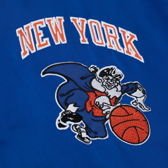 NBA NEW YORK KNICKS HEAVYWEIGHT SATIN JACKET  large image number 3