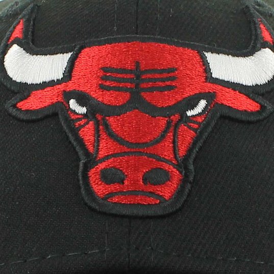 NBA 940 THE LEAGUE CHICAGO BULLS  large image number 2