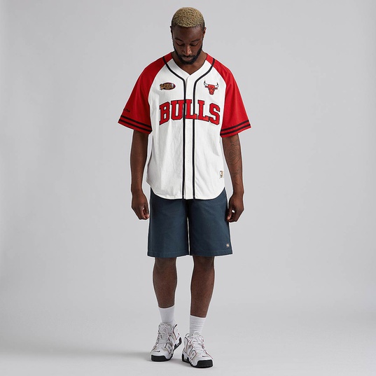 NBA CHICAGO BULLS PRACTICE DAY BASEBALL JERSEY  large image number 2
