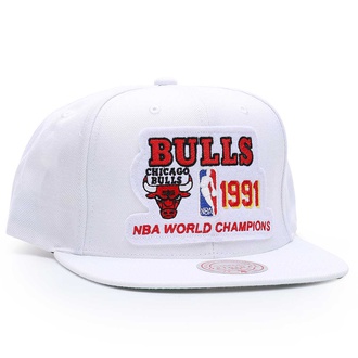 NBA CHICAGO BULLS 1991 CHAMPS SNAPBACK CAP
