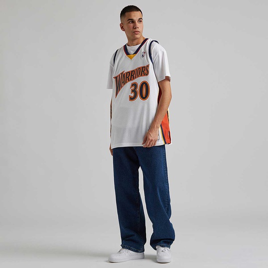 Mitchell & Ness Men's Golden State Warriors Stephen Curry #30 Swingman Jersey, Large, White