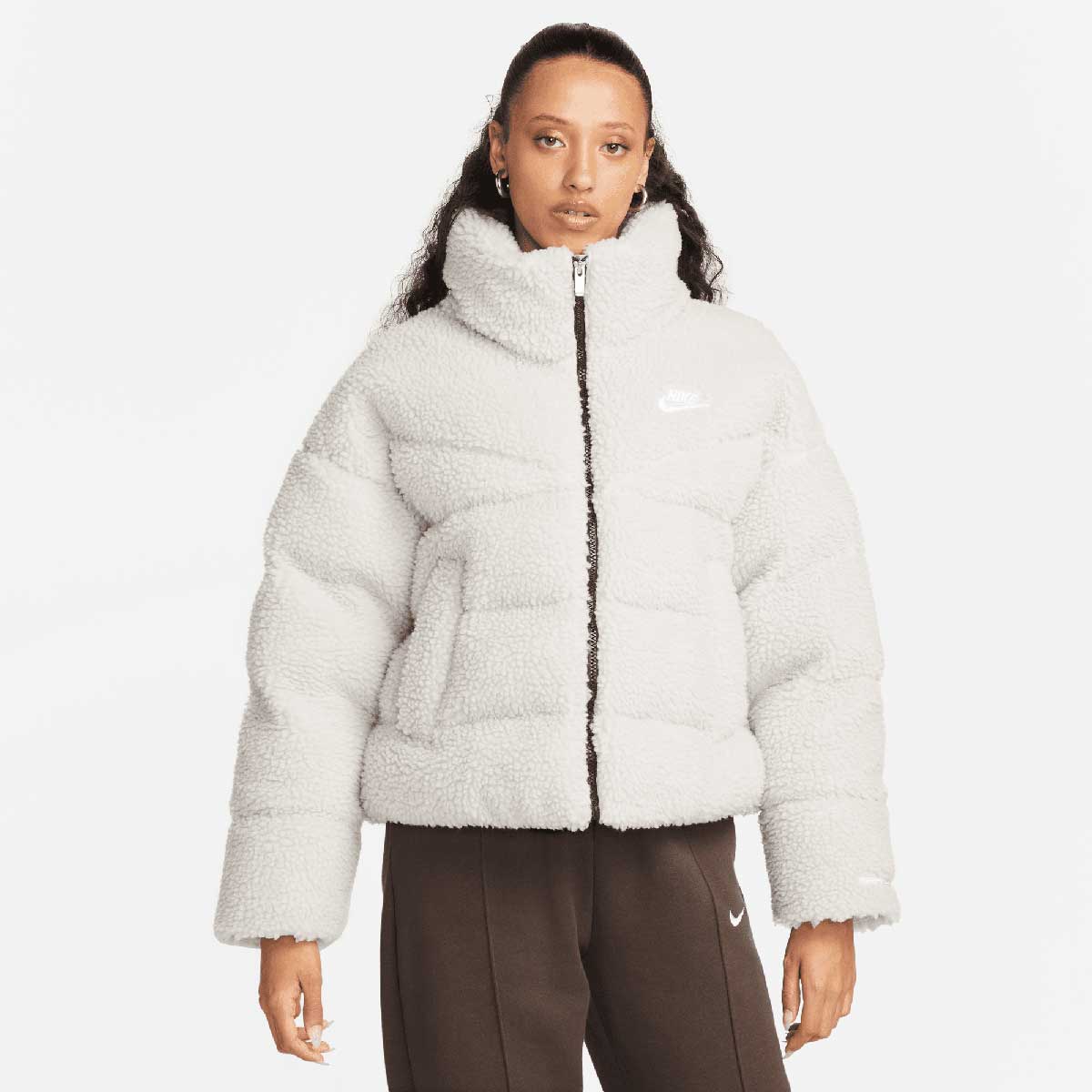 Image of Nike W Nsw Therma-fit City Sherpa Jacket, Light Bone/black/white