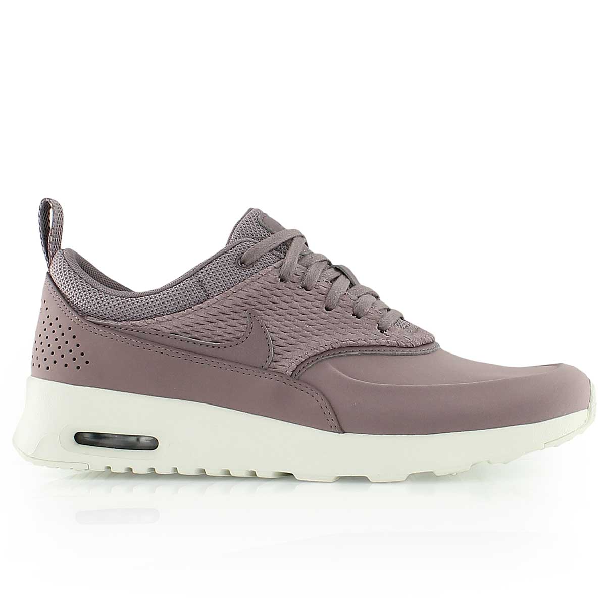 womens nike air max thea differences